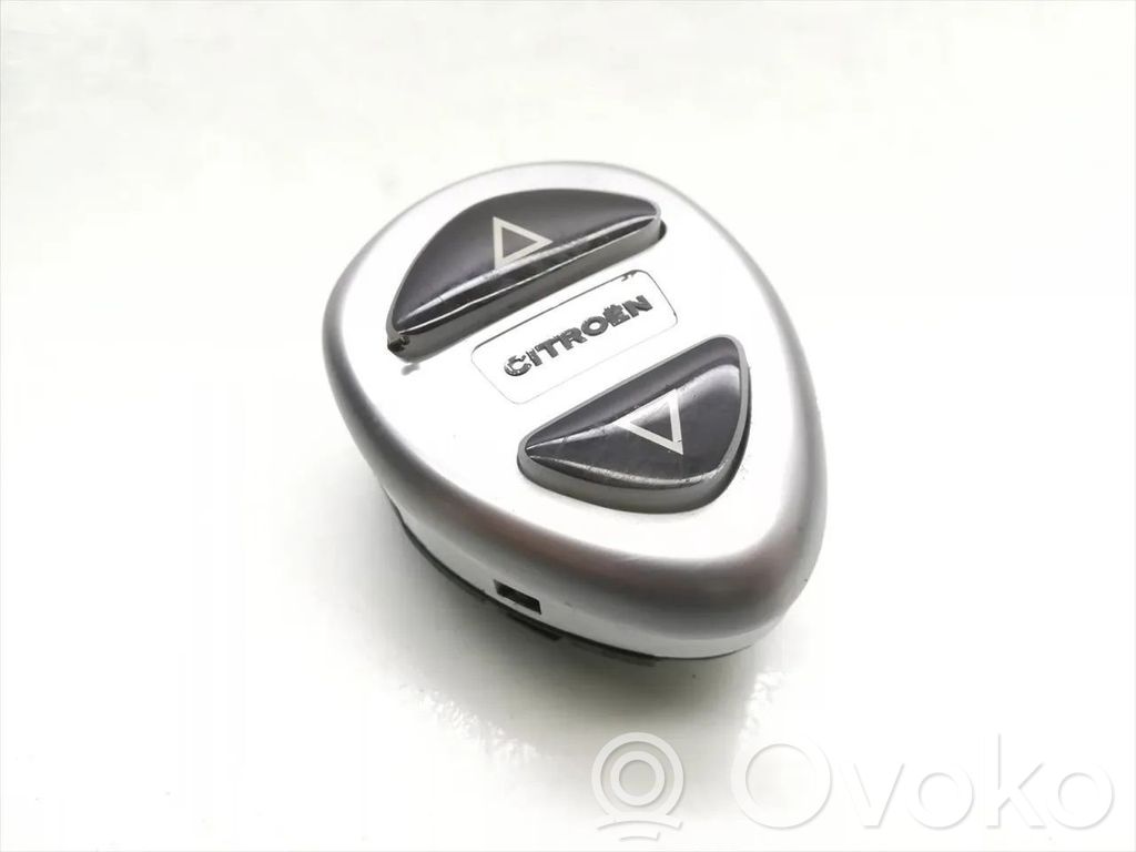Citroen C5 Suspension ride height/mode switch 