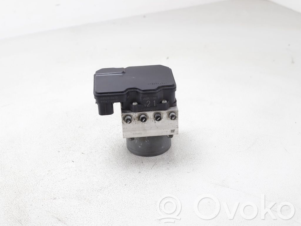 Toyota RAV 4 (XA40) ABS Pump 