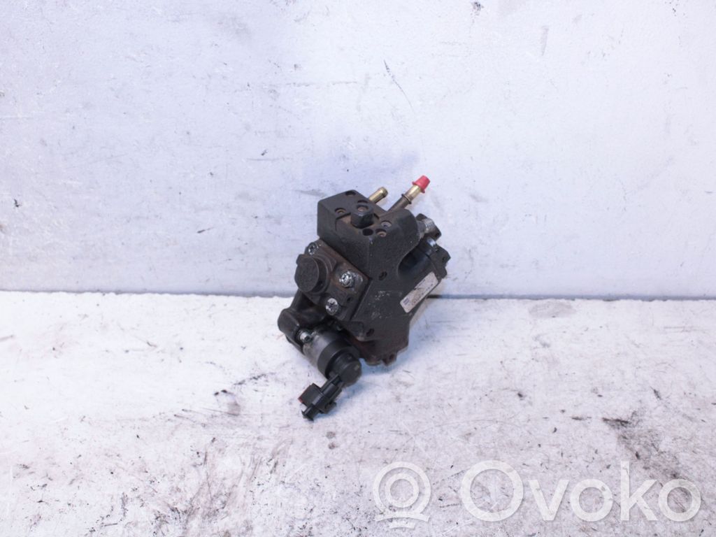 Opel Astra J Degvielas sūknis 