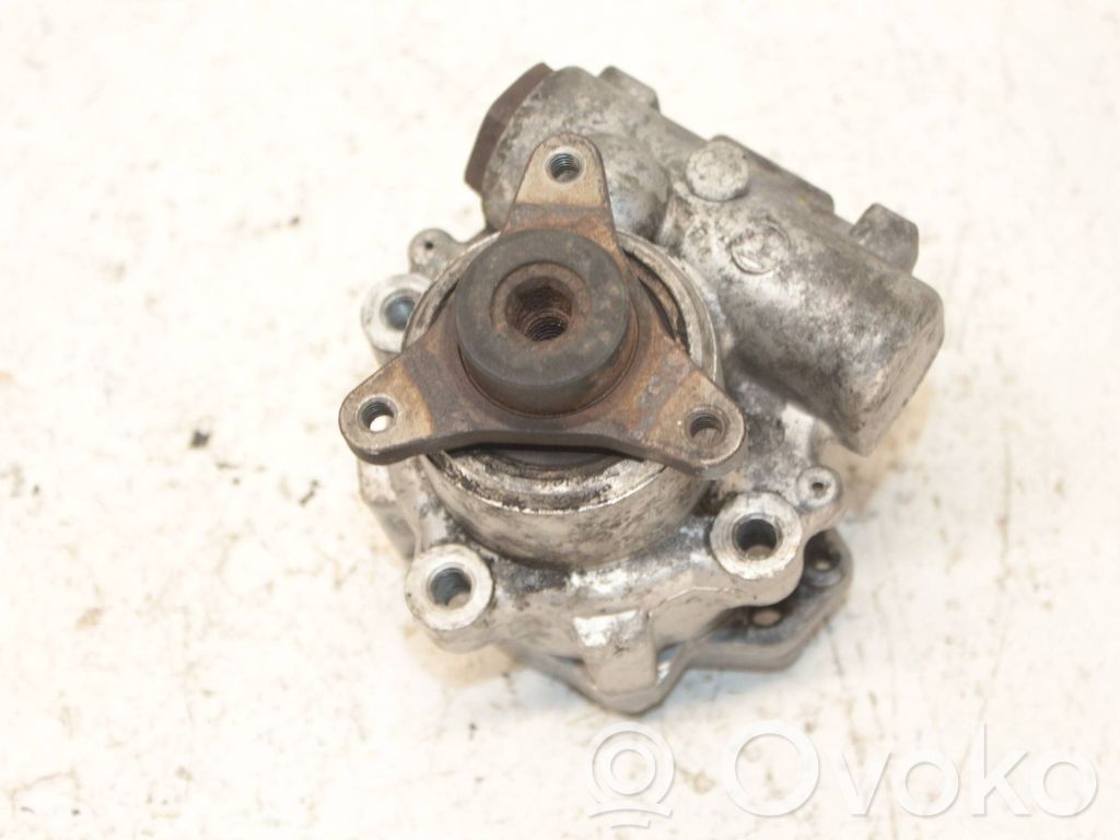 Renault Trafic II (X83) Vacuum pump 