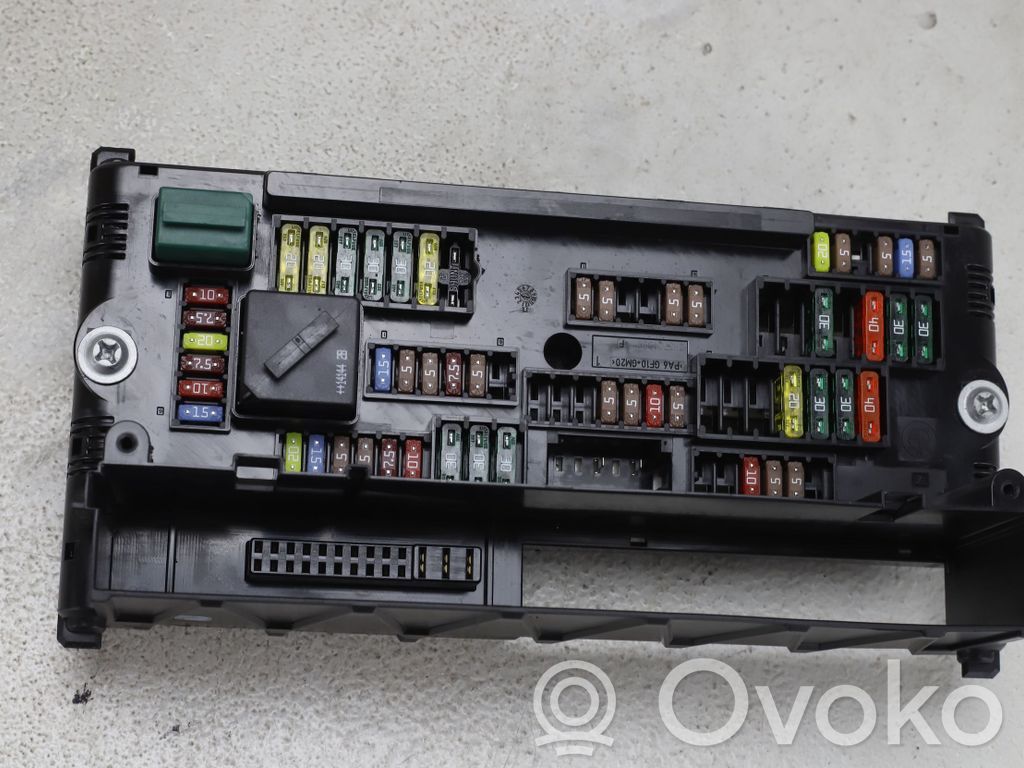 BMW X3 F25 Sulakemoduuli 