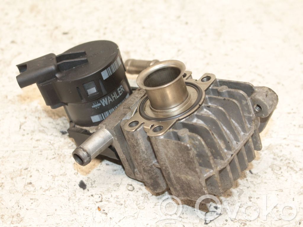 BMW 3 E92 E93 EGR valve 