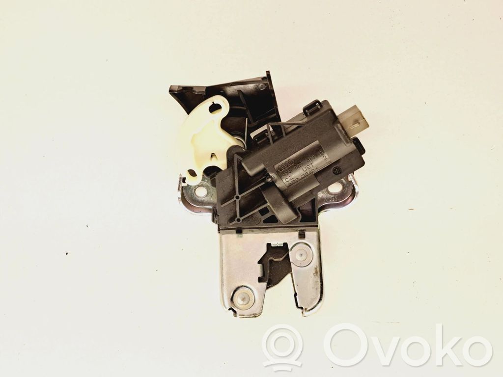Volkswagen PASSAT B7 Tailgate/trunk/boot lock/catch/latch 