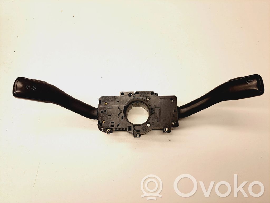 Audi A3 S3 8L Wiper turn signal indicator stalk/switch 