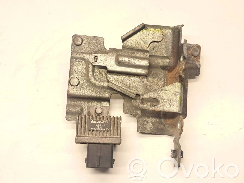 Nissan Qashqai Glow plug pre-heat relay 