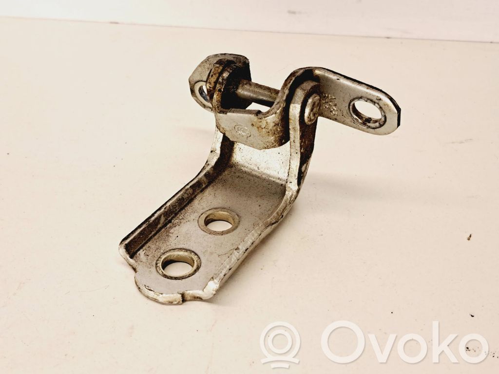 Lexus RX 330 - 350 - 400H Front door upper hinge 