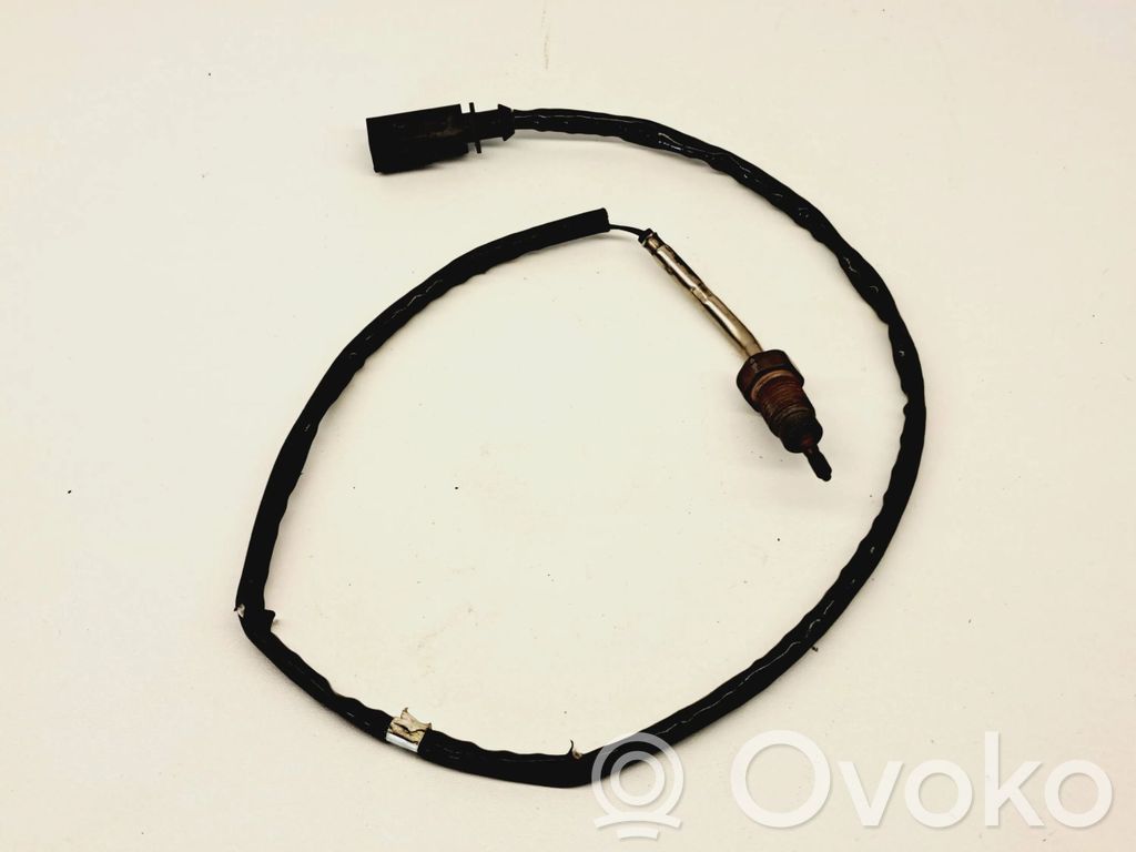 Volkswagen PASSAT B7 Exhaust gas temperature sensor 