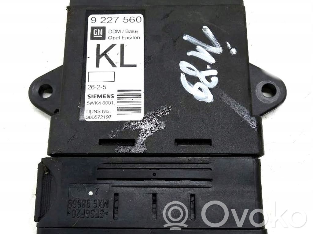 Opel Vectra C Central body control module 