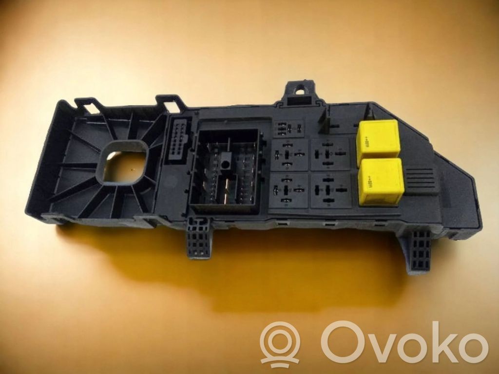 Opel Vectra C Fuse box set 