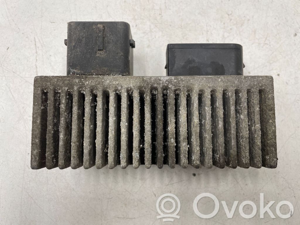 Nissan Juke I F15 Glow plug pre-heat relay 