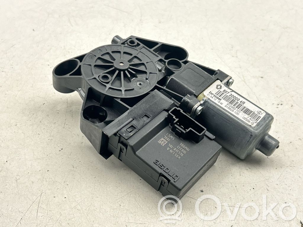 Renault Megane III Silnik regulatora szyby drzwi przednich 