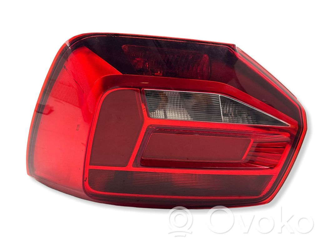 Audi Q2 - Rear/tail lights 
