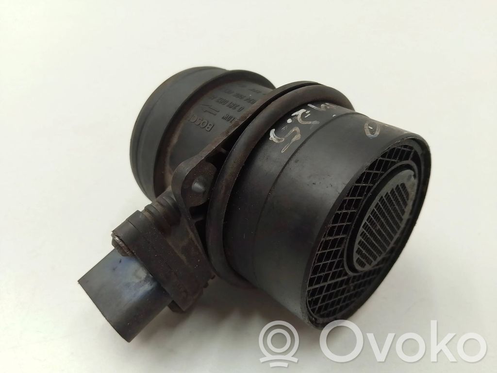 Audi A4 S4 B6 8E 8H Przepływomierz masowy powietrza MAF 