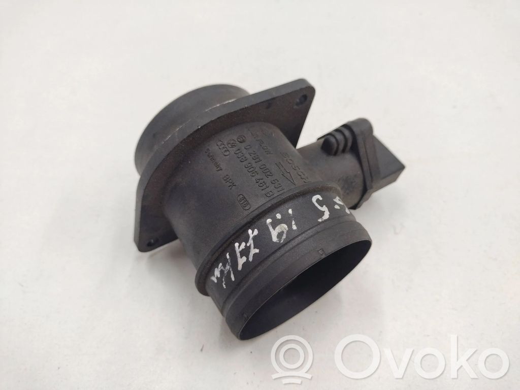 Volkswagen Golf V Debitmetru aer 