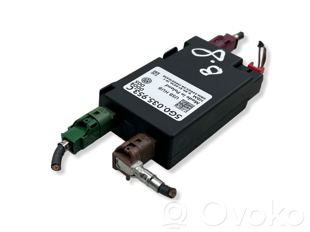 Volkswagen PASSAT B8 USB interface control unit module 