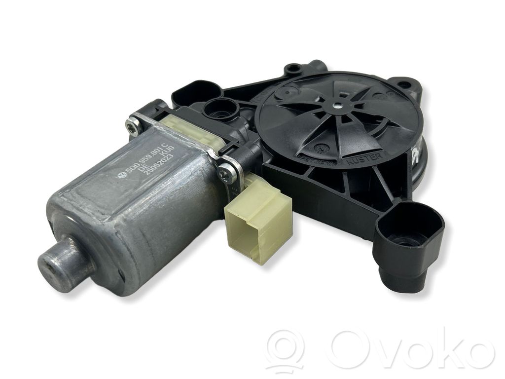Silnik regulatora szyby drzwi przednich   5Q0959801C,25052023