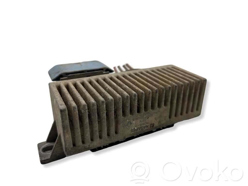 Renault Trafic II (X83) Glow plug pre-heat relay 