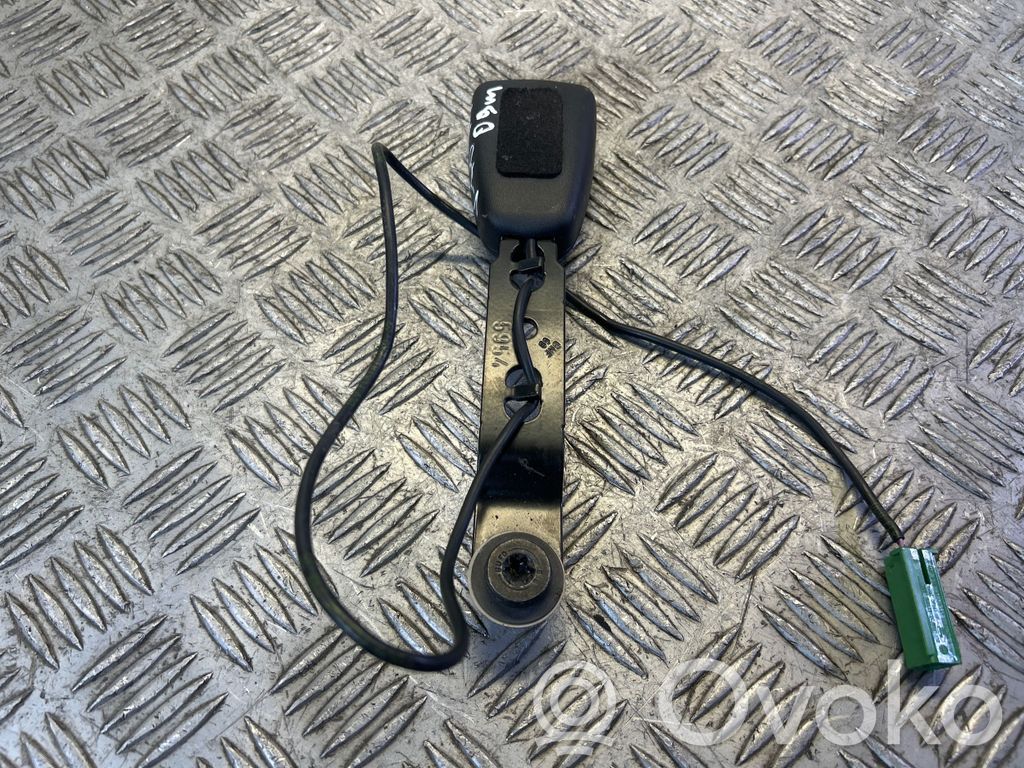 Volvo V70 Front seatbelt buckle 