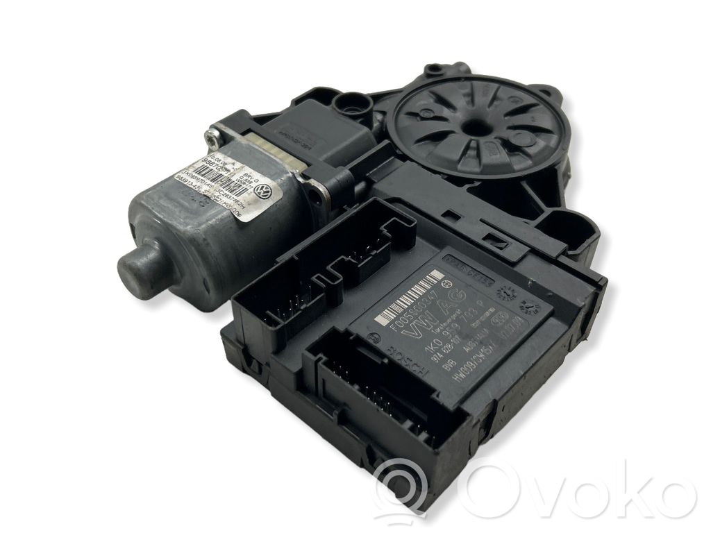 Volkswagen Golf V Silnik regulatora szyby drzwi przednich 