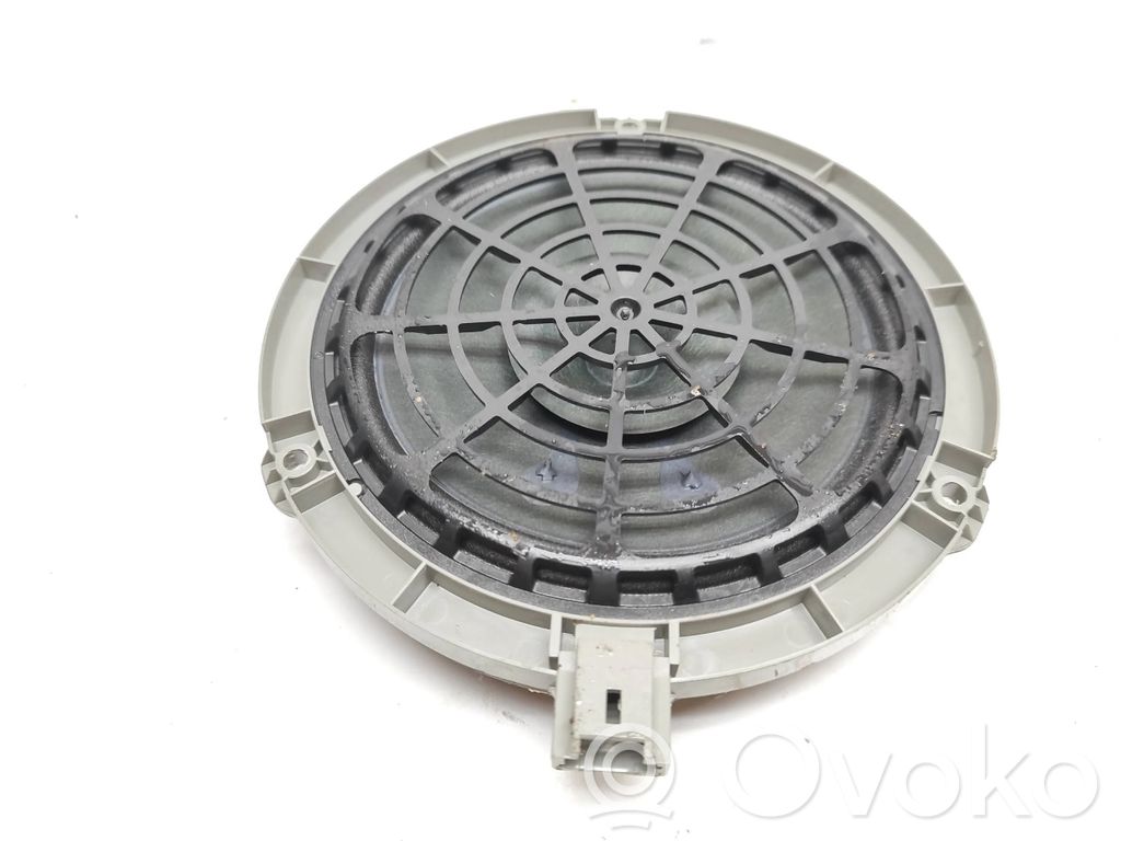 Peugeot 308 Rear door speaker 