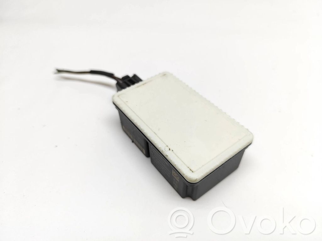 Volvo V60 Door central lock control unit/module 