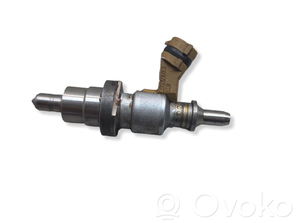 Toyota Avensis T250 Inyector de combustible 