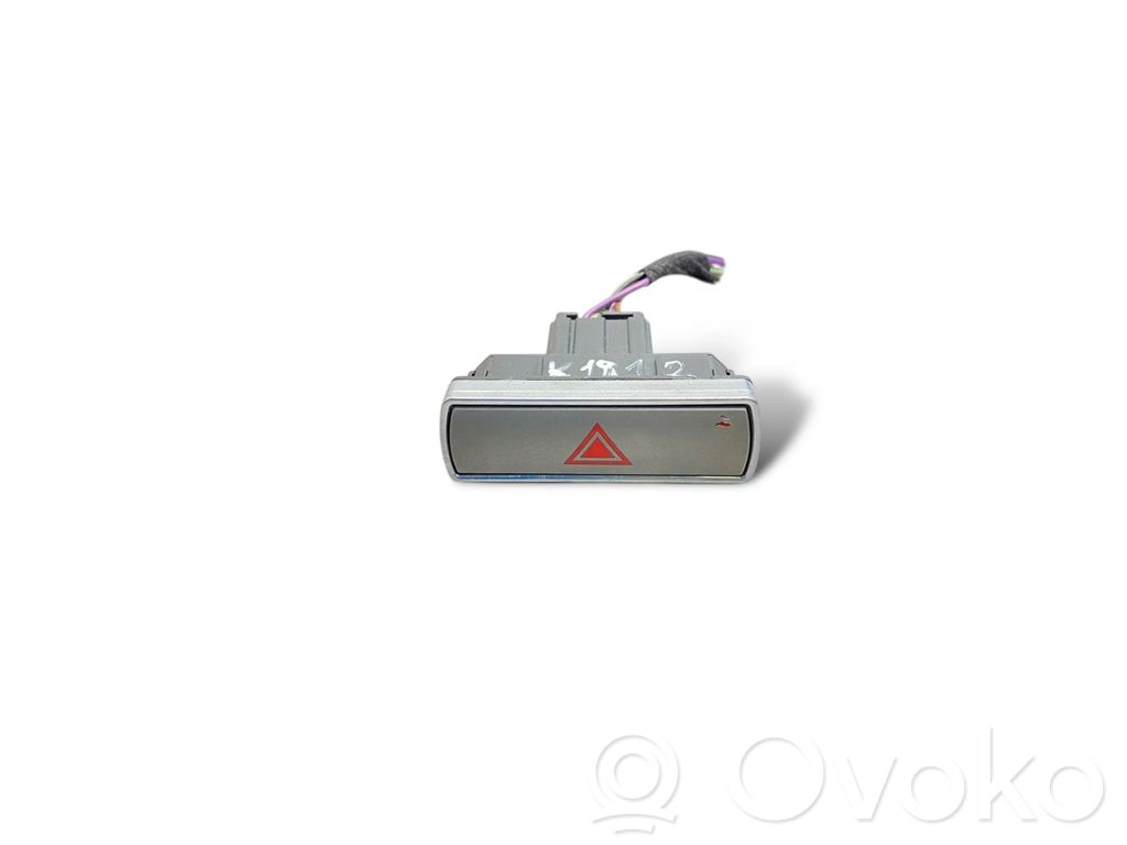 Ford Focus Hazard light switch 