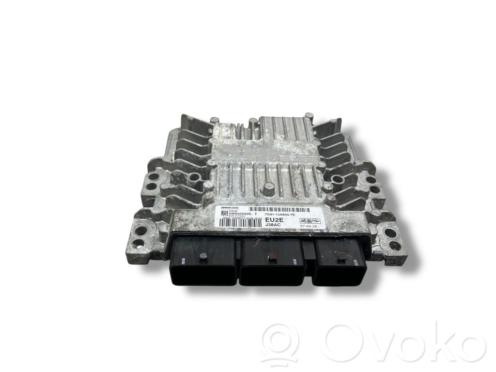 Ford Mondeo MK IV Engine control unit/module 