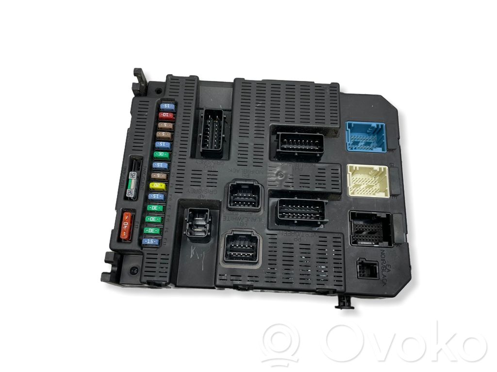 Peugeot Expert Comfort/convenience module 