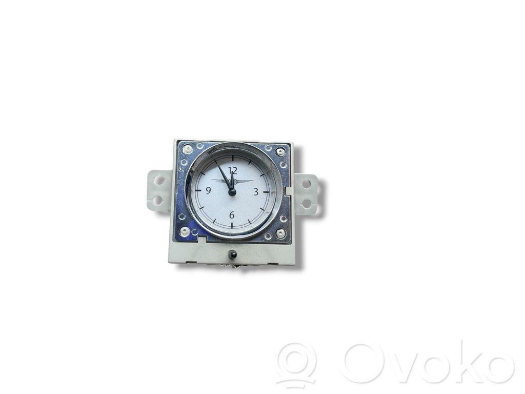 Chrysler Grand Voyager V Clock 