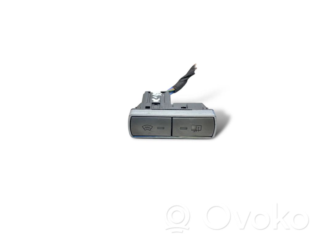 Ford Focus Windscreen/window heater switch 