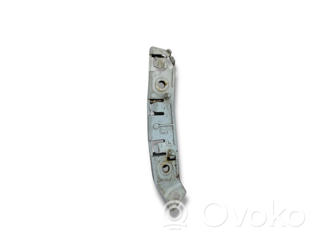 Ford Focus Front bumper mounting bracket 