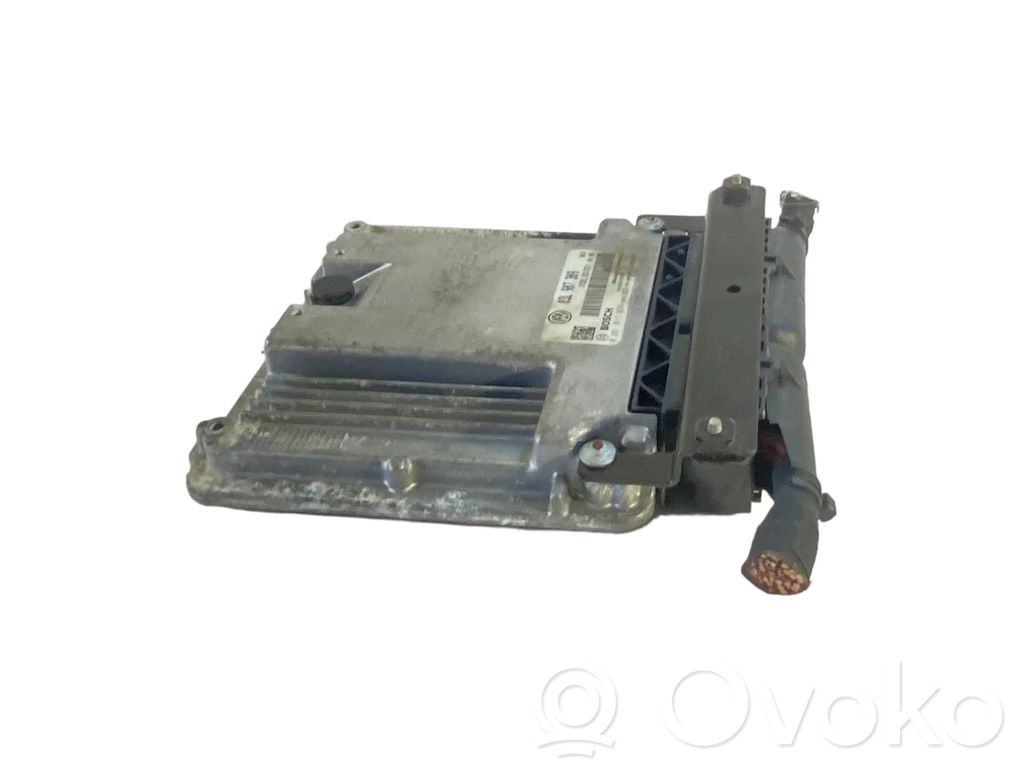 Volkswagen PASSAT B6 Engine control unit/module 