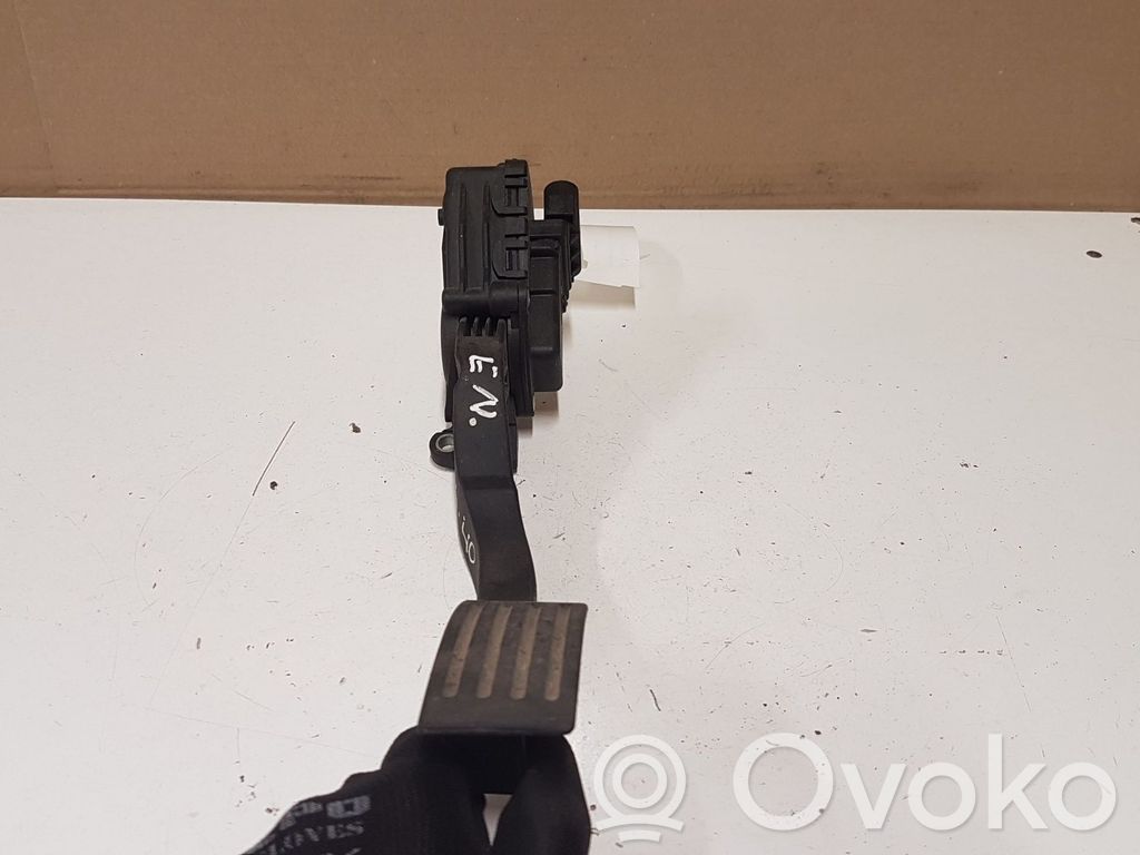 Volvo S40 Accelerator throttle pedal 