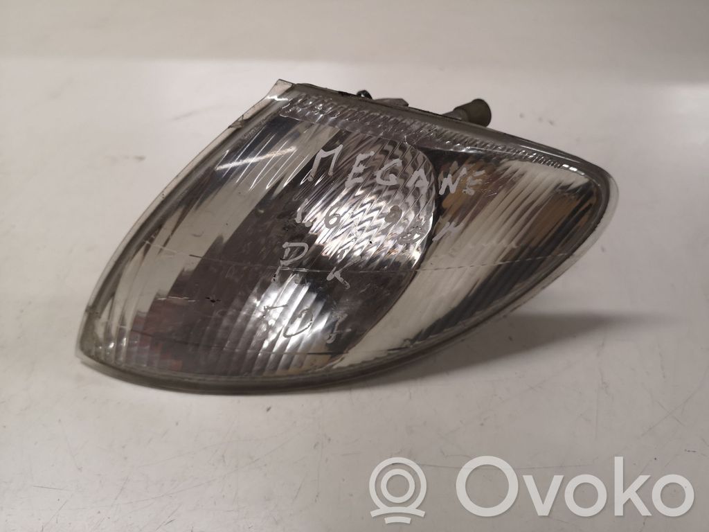 Renault Megane I Front indicator light 