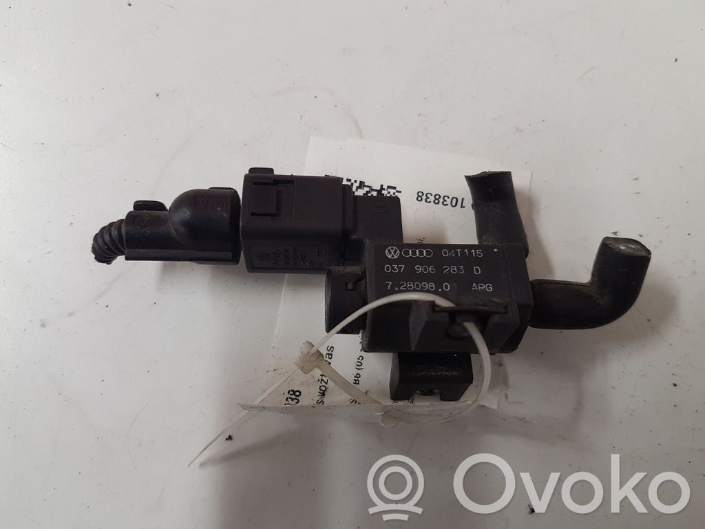 Volkswagen PASSAT B6 Solenoid supapă turbosuflantă 