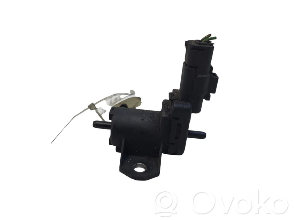 Volvo V40 Solenoid supapă turbosuflantă 