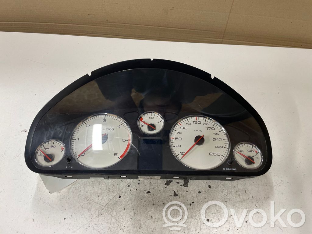 Peugeot 407 Speedometer (instrument cluster) 