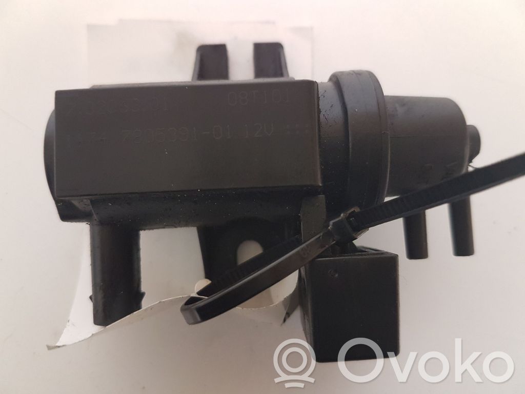 BMW 1 E81 E87 Solenoidinis vožtuvas 
