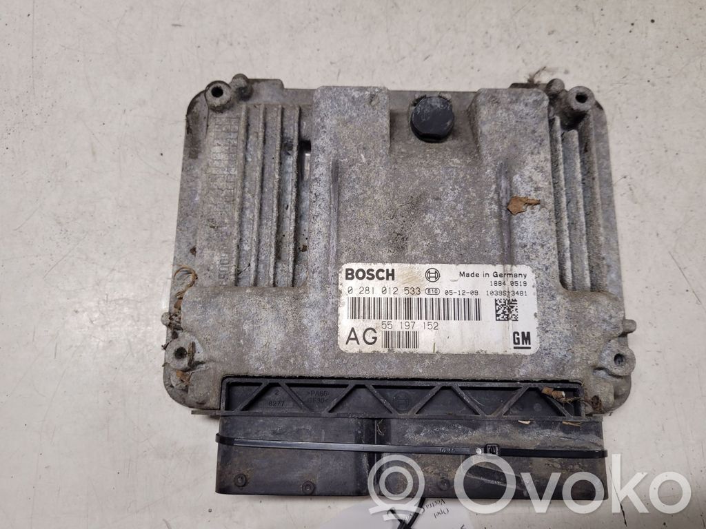 Opel Vectra C Engine control unit/module 