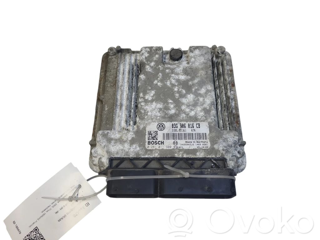 Volkswagen Golf V Engine control unit/module 