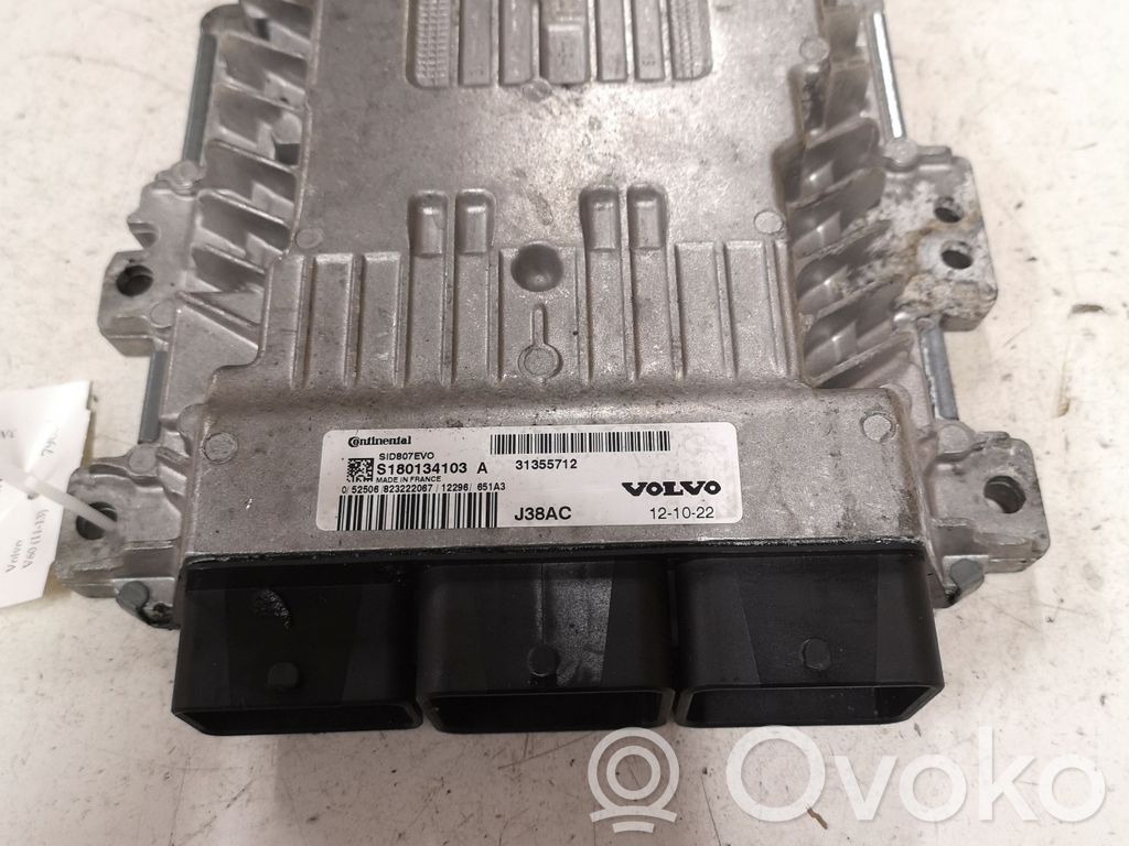 Volvo V60 Engine control unit/module 