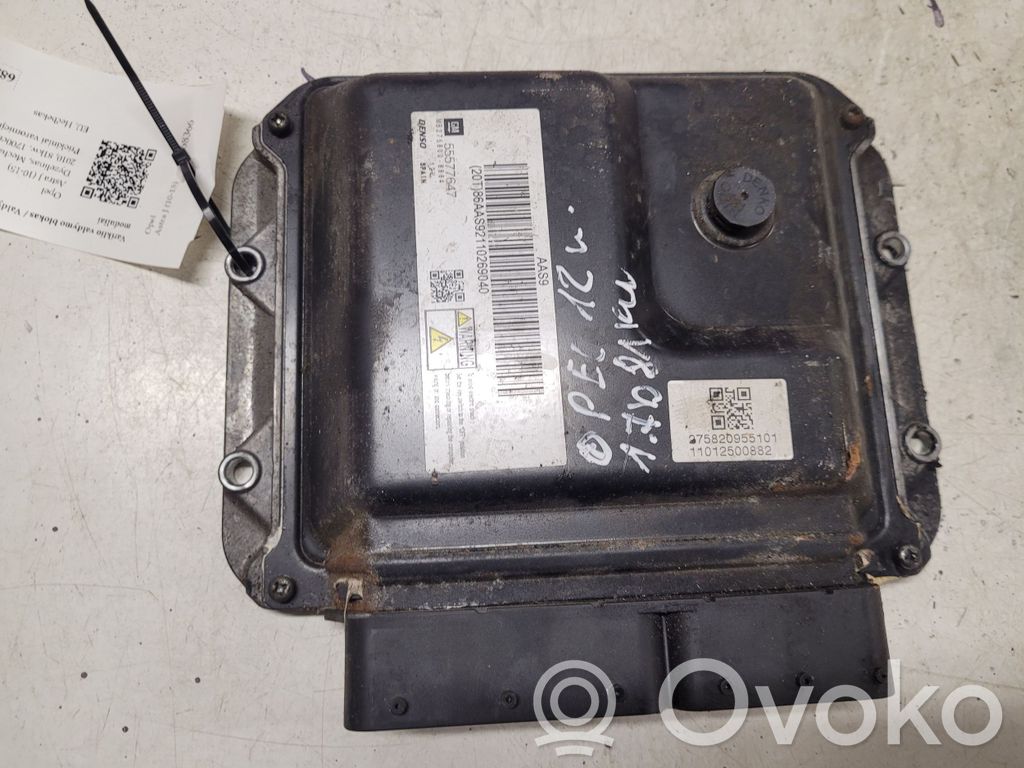 Opel Astra J Engine control unit/module 