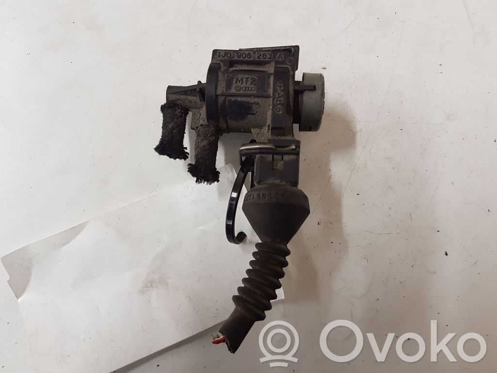 Volkswagen Golf IV Solenoidinis vožtuvas 