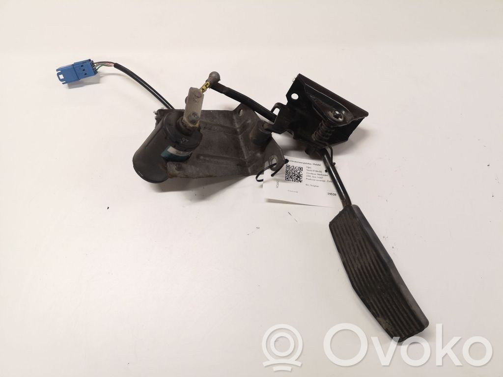 Opel Vectra B Akseleratora pedālis 