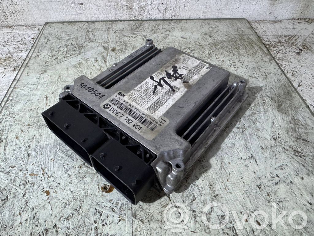BMW 3 E46 Engine control unit/module 