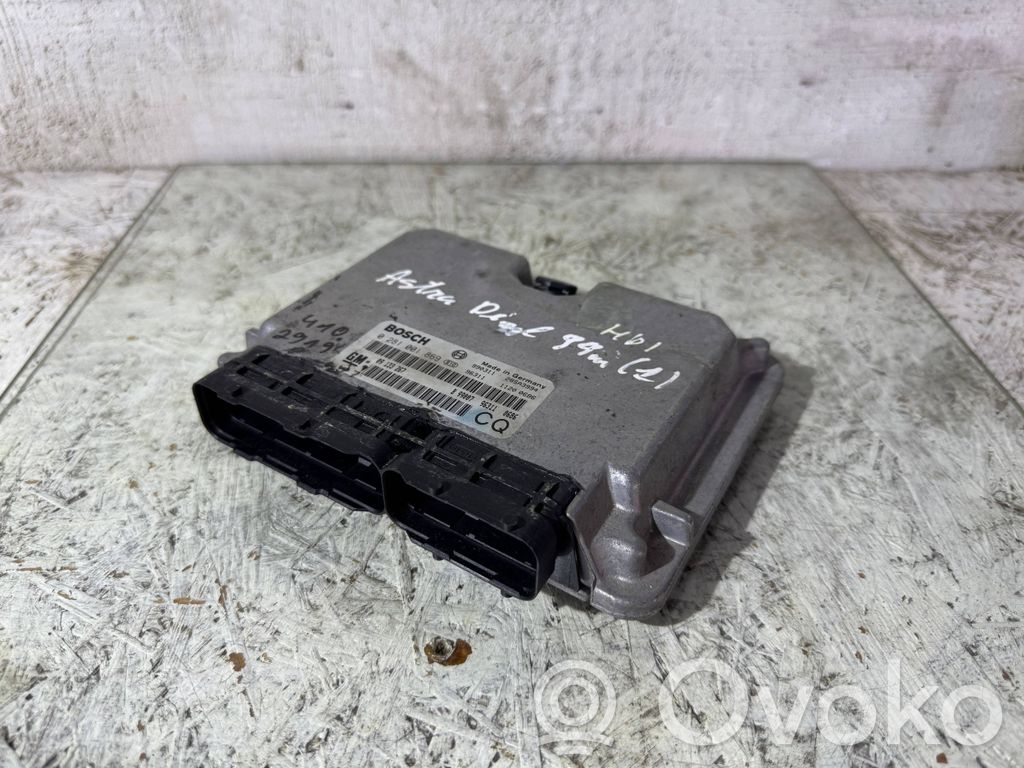Opel Astra G Engine control unit/module 