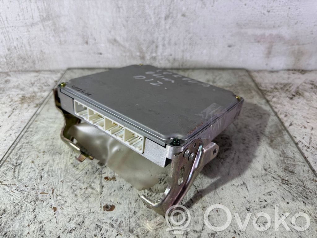 Toyota Corolla E120 E130 Engine control unit/module 