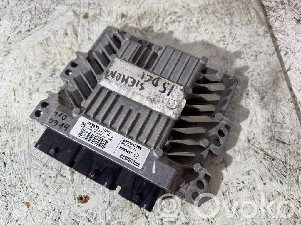 Renault Megane II Engine control unit/module 