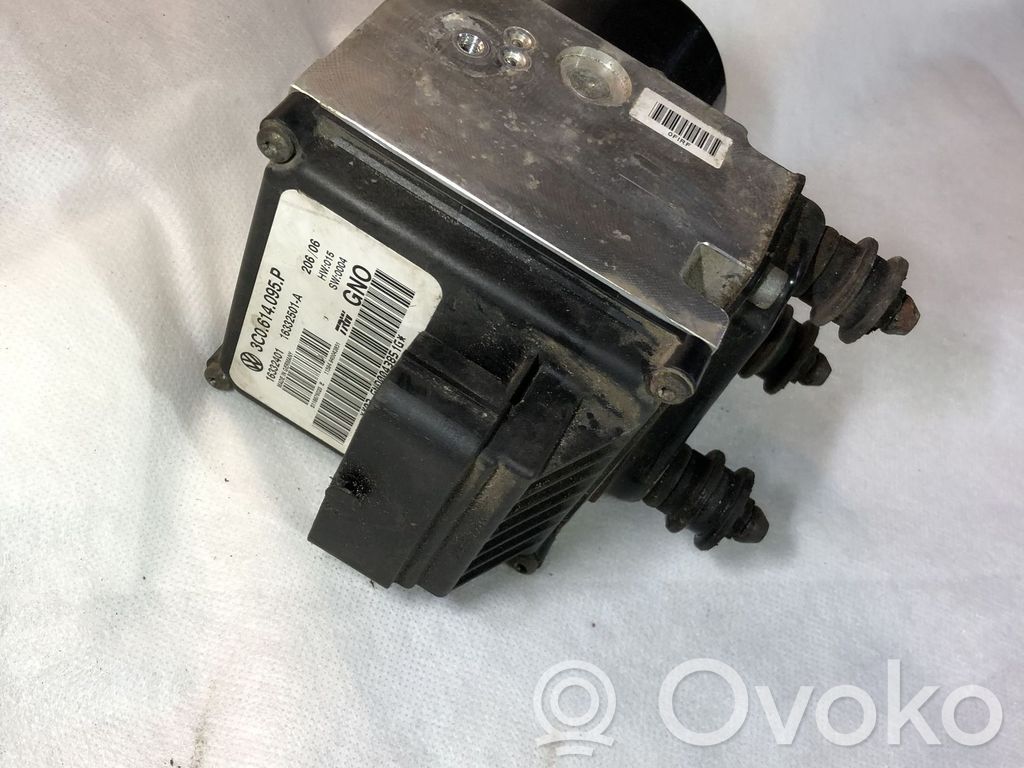Volkswagen PASSAT B6 ABS bloks 